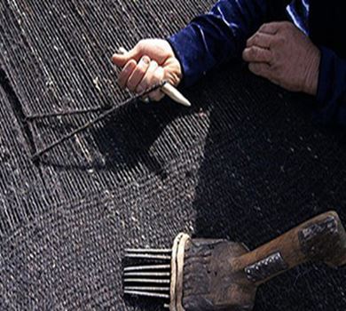 الموتابي: فن ذو حياكات قوية ومتينة