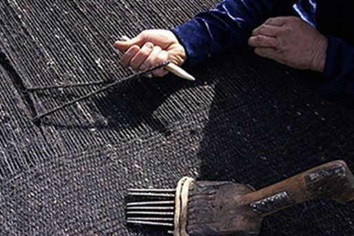 الموتابي: فن ذو حياكات قوية ومتينة