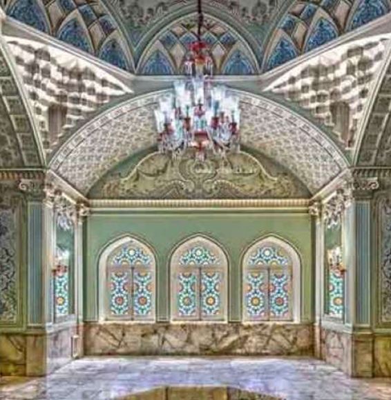 متحف معالم يزد، جولة بين السيارات القديمة والمفعمة بالذكريات