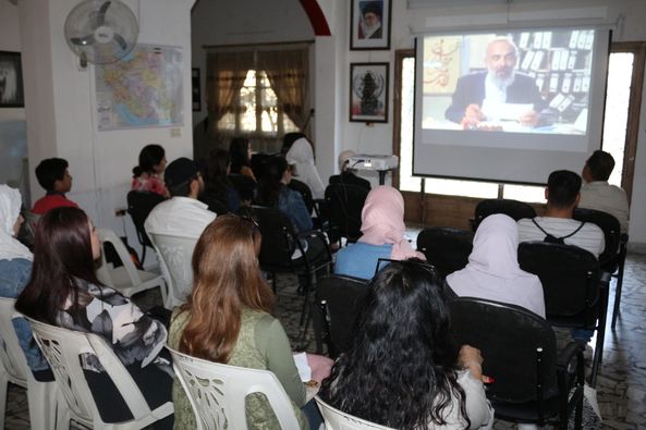 عرض فيلم (ليلى با من است) في المركز الثقافي لسفارة الجمهورية الإسلامية الإيرانية في اللاذقية