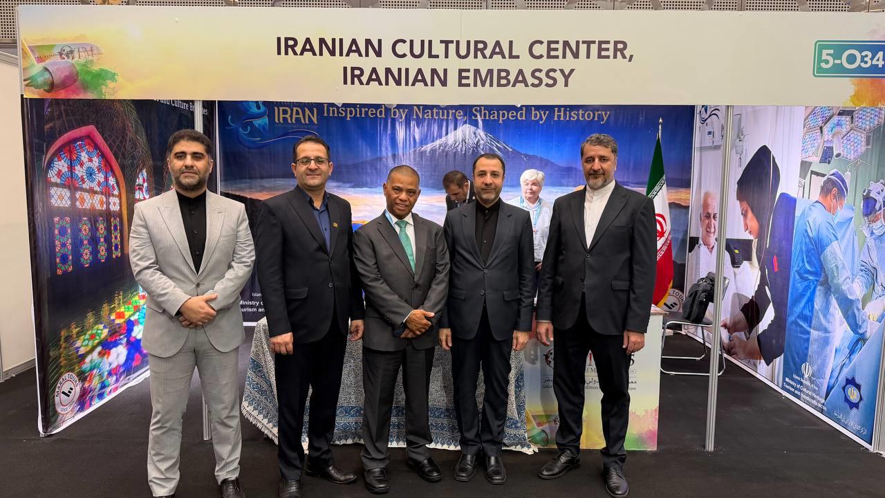 الدورة الثالثة لمعرض الدوحة الدولي للسياحة بمشاركة المركز الثقافي الإيراني في قطر