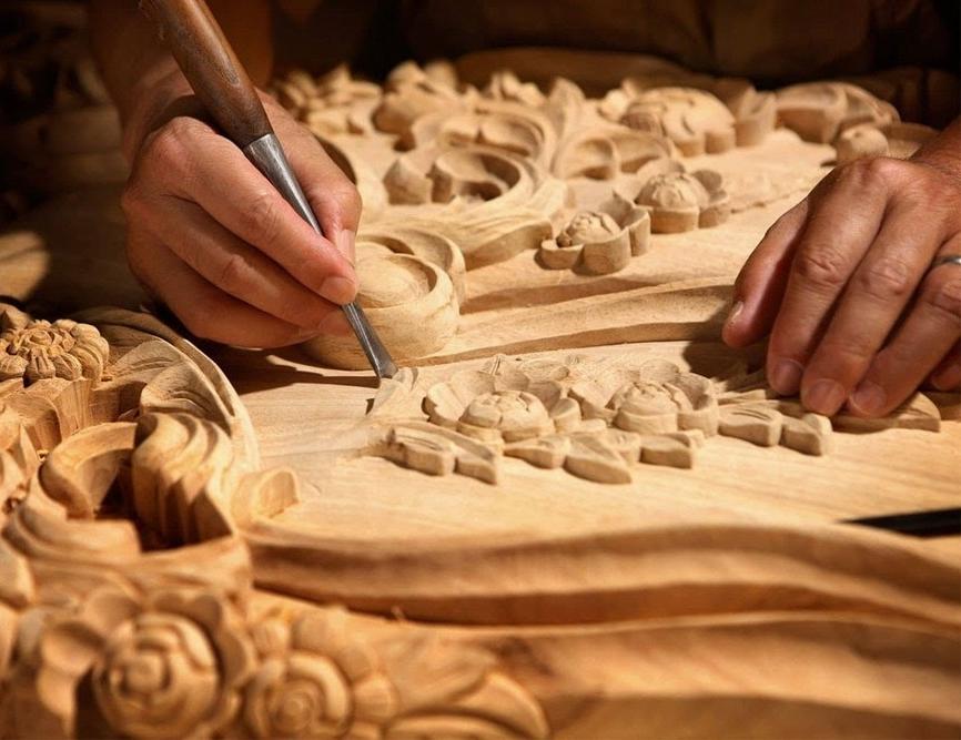 فن النقش على الخشب في أبادَه، فن فريد ذو شهرة عالمية