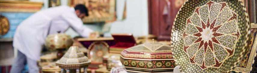 متحف الخاتم في شيراز: التعرف على تطور فنٍ إيراني أصيل