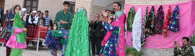 عرس تشنِشت، طقس مليء بالفرح