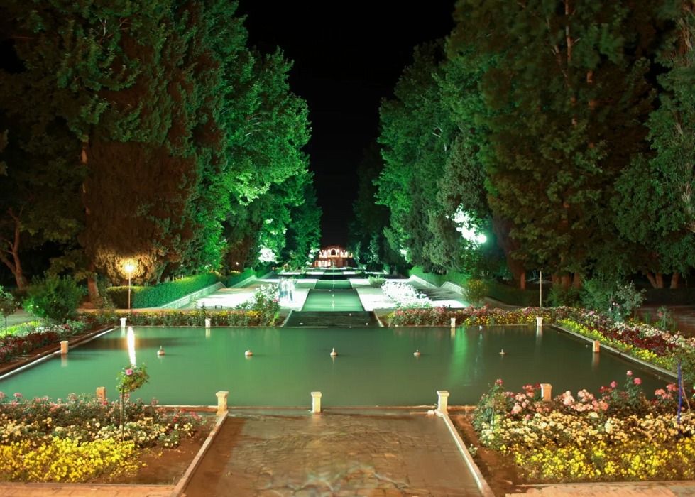Baghe_shahzadeh1-1140x815_1_2