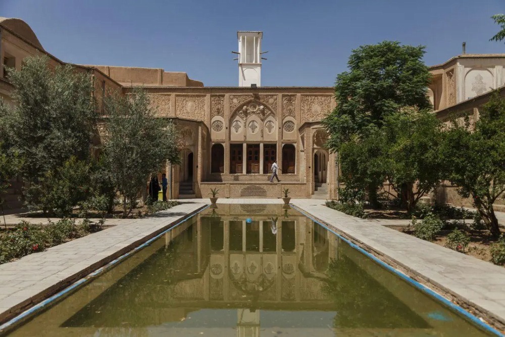 mt1q3Qth-خانه-بروجردی-ها_3