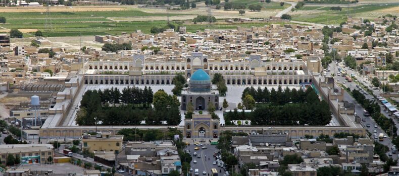 حديقة ضريح خواجه ربيع: مزيج من الهندسة والبستان والعرفان