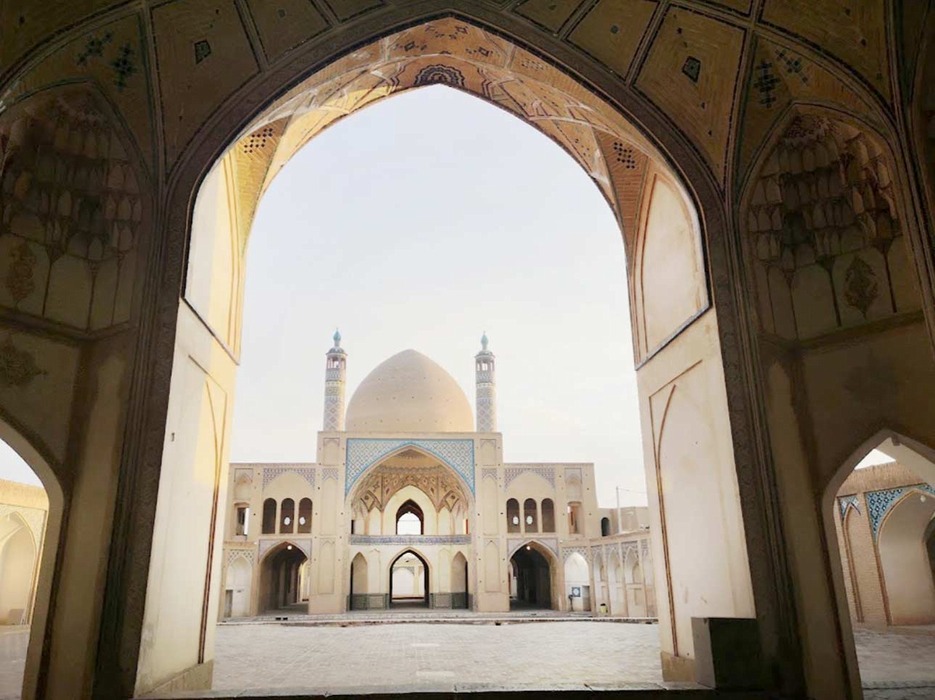 عناصر-مدرسه-آقابزرگ_2