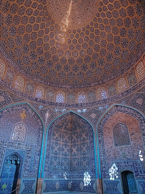 نمای-داخلی-گنبد-مسجد-شیخ-لطف-الله-اصفهان_2