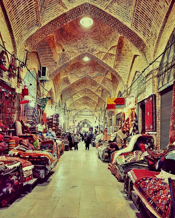 بازار-وکیل-مجموعه-زندیه_1