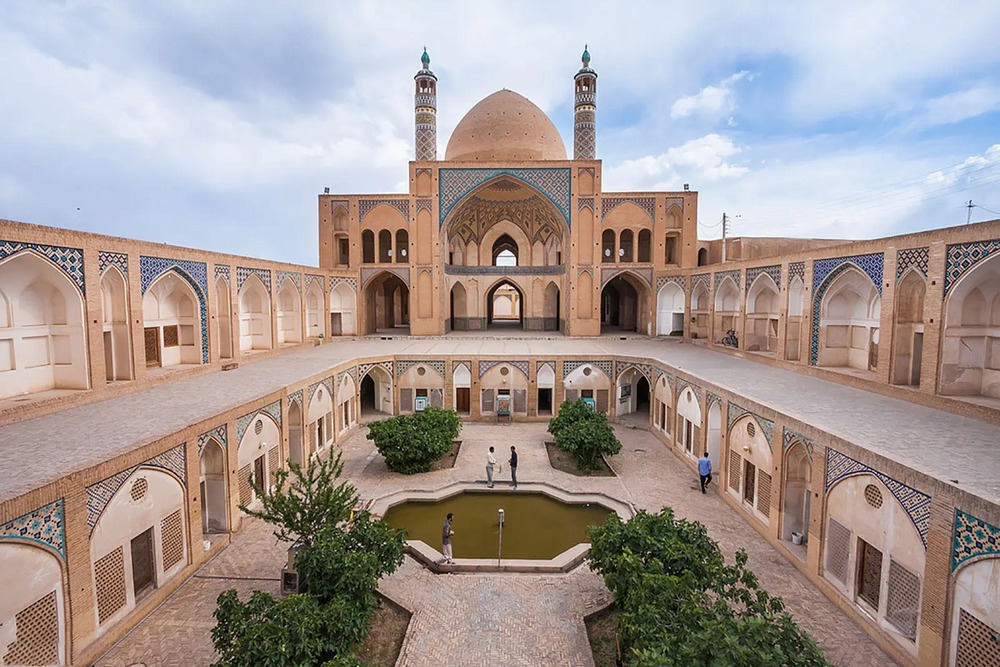 مسجد-آقابزرگ_1