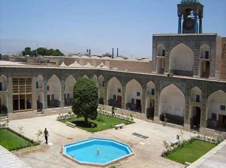 1683366614_809_مدارس-تاریخی-ایران_1