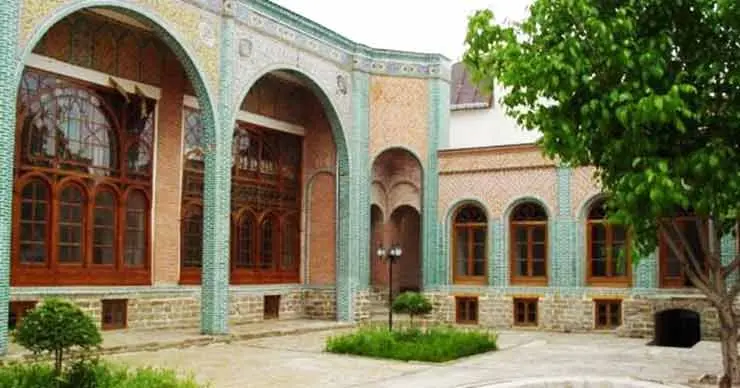 1683366615_29_مدارس-تاریخی-ایران_1